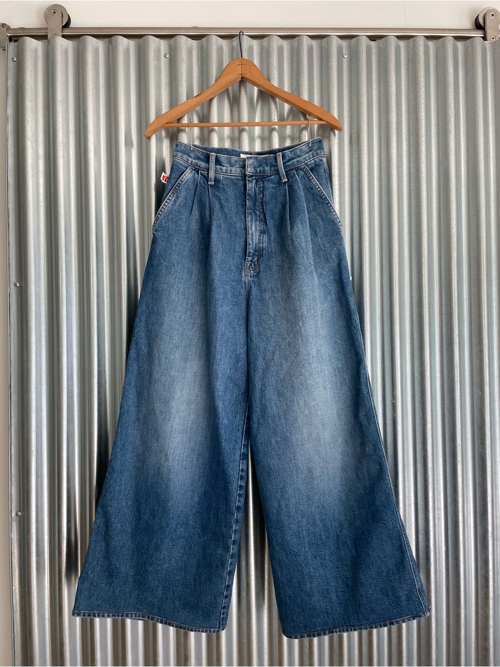 Clare V x MOTHER Wide-Leg Pleated Jeans in Medium Blue Wash
